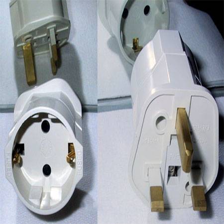 Adaptador UK Macho Euro hembra